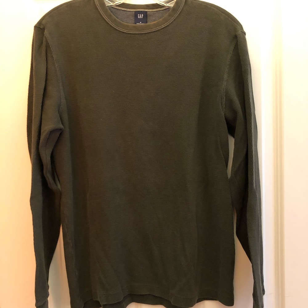 GAP waffle shirt